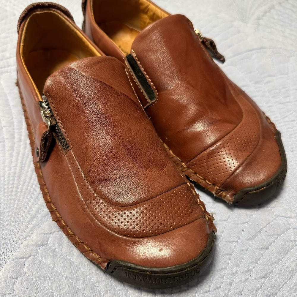 Elegant Brown Leather Women's Loafers